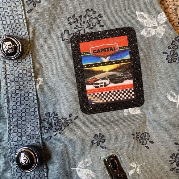 Vintage D.C Boy Fashion Vest Sz 2T Sports Theme Car Racer Professional Adorable - Picture 6 of 7